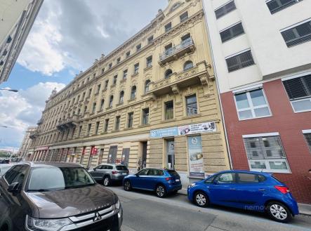 Prodej - obchodní prostor