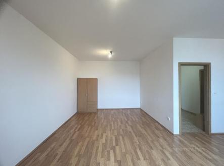 Pronájem bytu, 1+kk, 38 m²
