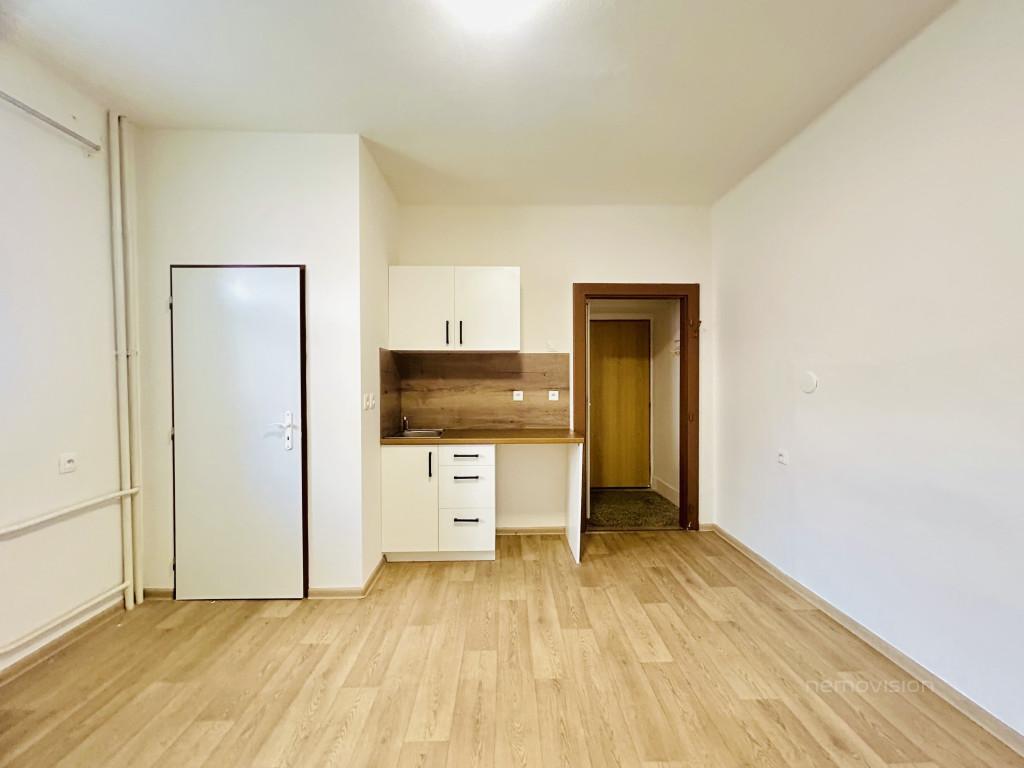 Pronájem bytu,  1+kk, 20 m²