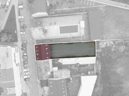 Prodej - dům/vila, 758 m²