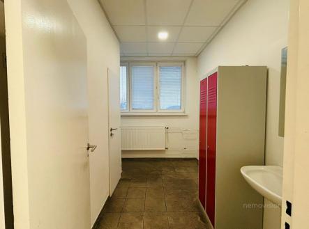 Pronájem - obchodní prostor