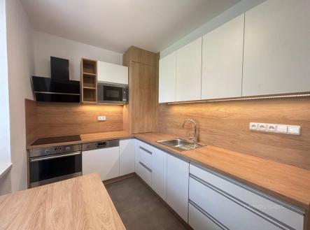 Pronájem bytu, 2+1, 65 m²