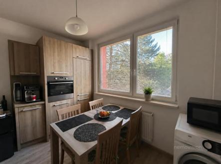 Pronájem bytu, 2+1, 55 m²