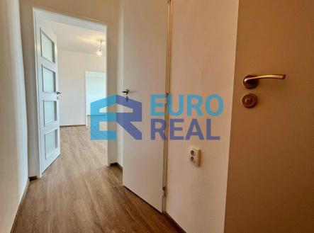 Pronájem bytu, 2+1, 55 m²