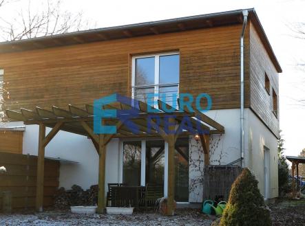 Pronájem - dům/vila, 90 m²