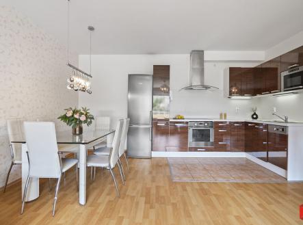 obývací pokoj s kuchyňským koutem | Prodej bytu, 3+kk, 80 m²
