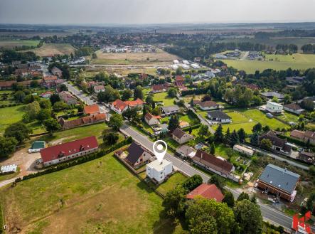 dům a širší okolí | Prodej - dům/vila, 279 m²