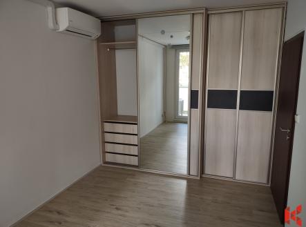 10-loznice.jpg | Pronájem bytu, 3+kk, 69 m²