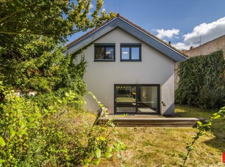 Prodej - dům/vila, 180 m² obrázek