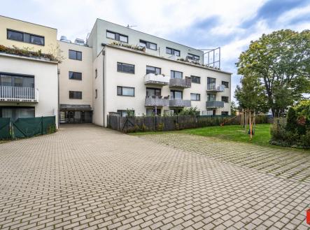 mh7-3788.jpg | Pronájem bytu, 2+kk, 55 m²