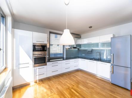 mh7-1801.jpg | Pronájem bytu, 4+kk, 98 m²