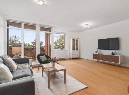 dsc01411-retouch-a-staging.jpg | Prodej bytu, 2+kk, 67 m²