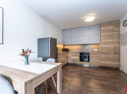Pronájem bytu, 2+kk, 59 m²