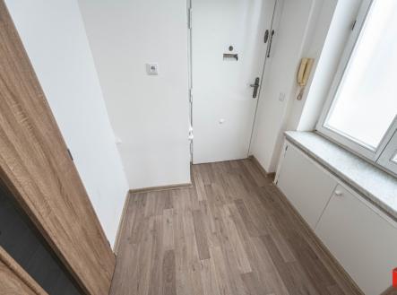 mh7-0062.jpg | Pronájem bytu, 1+kk, 30 m²