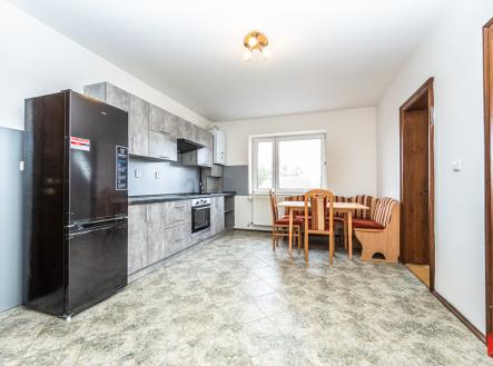 Pronájem bytu, 4+kk, 98 m²