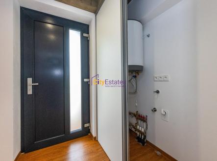 Prodej bytu, 1+kk, 61 m² obrázek