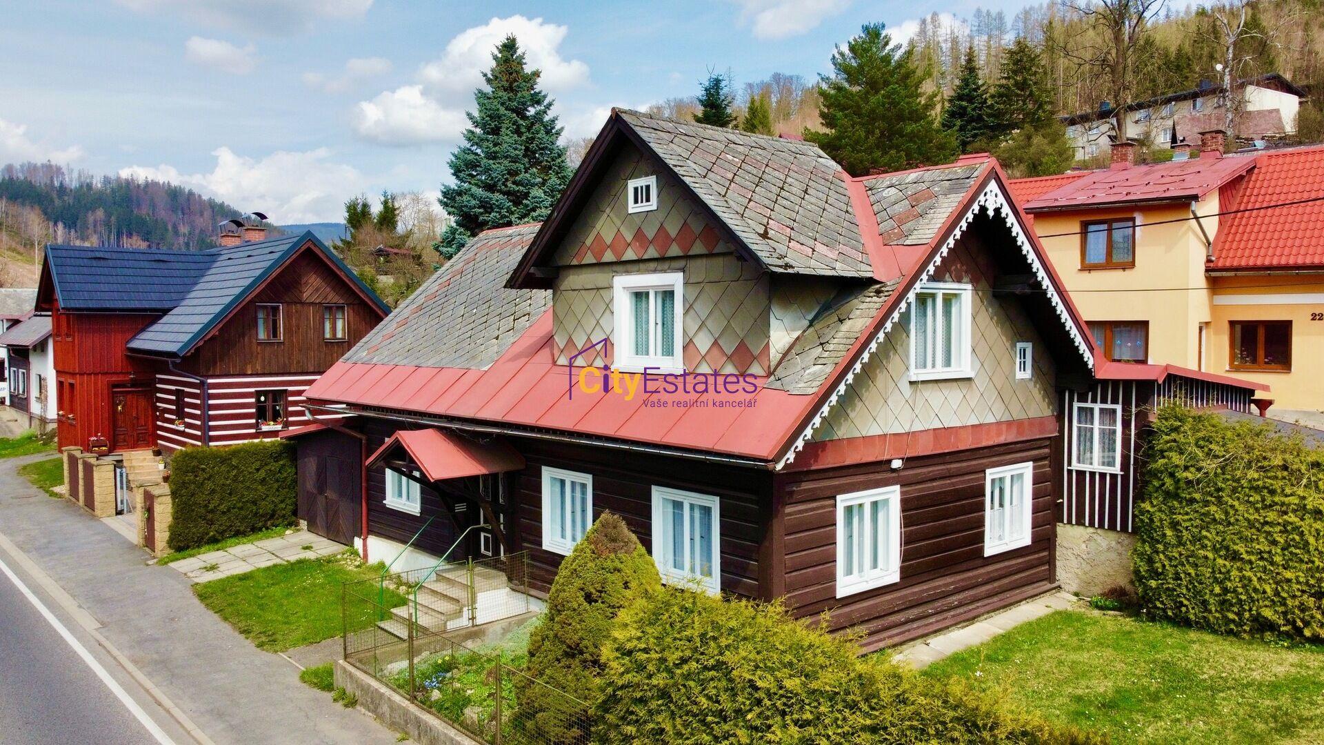 Chalupa s historií nedaleko Rokytnice, Krkonoše