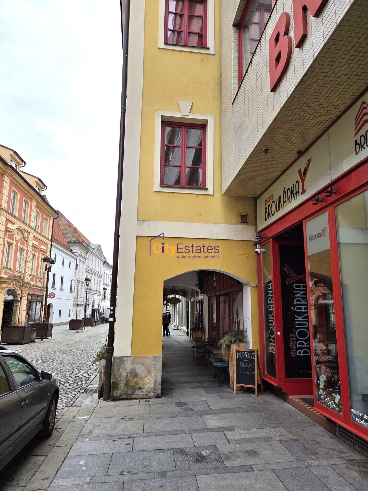 Reprezentativní prostory 59 m² v historickém srdci Č. Budějovic