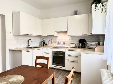 Prodej - dům/vila, 160 m²