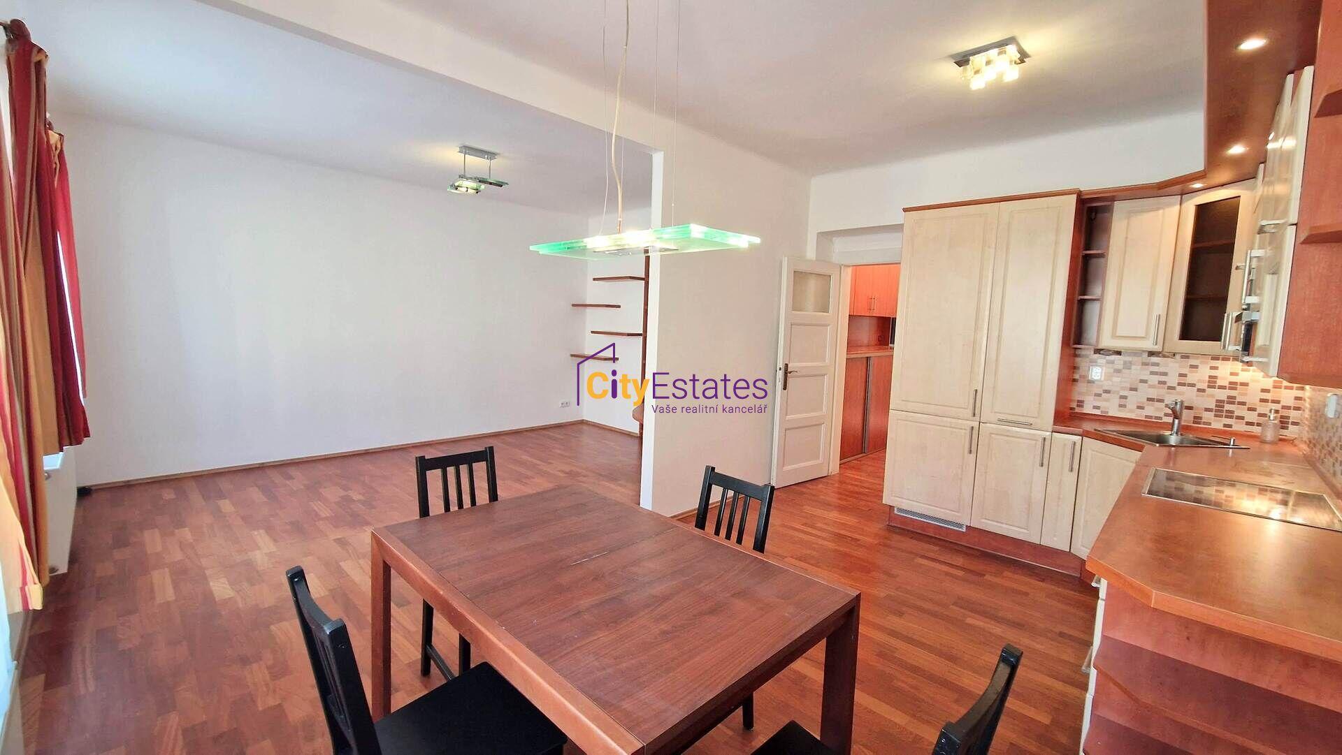 Prodej bytu 2+kk se zahradou, Cetyňská, Košíře