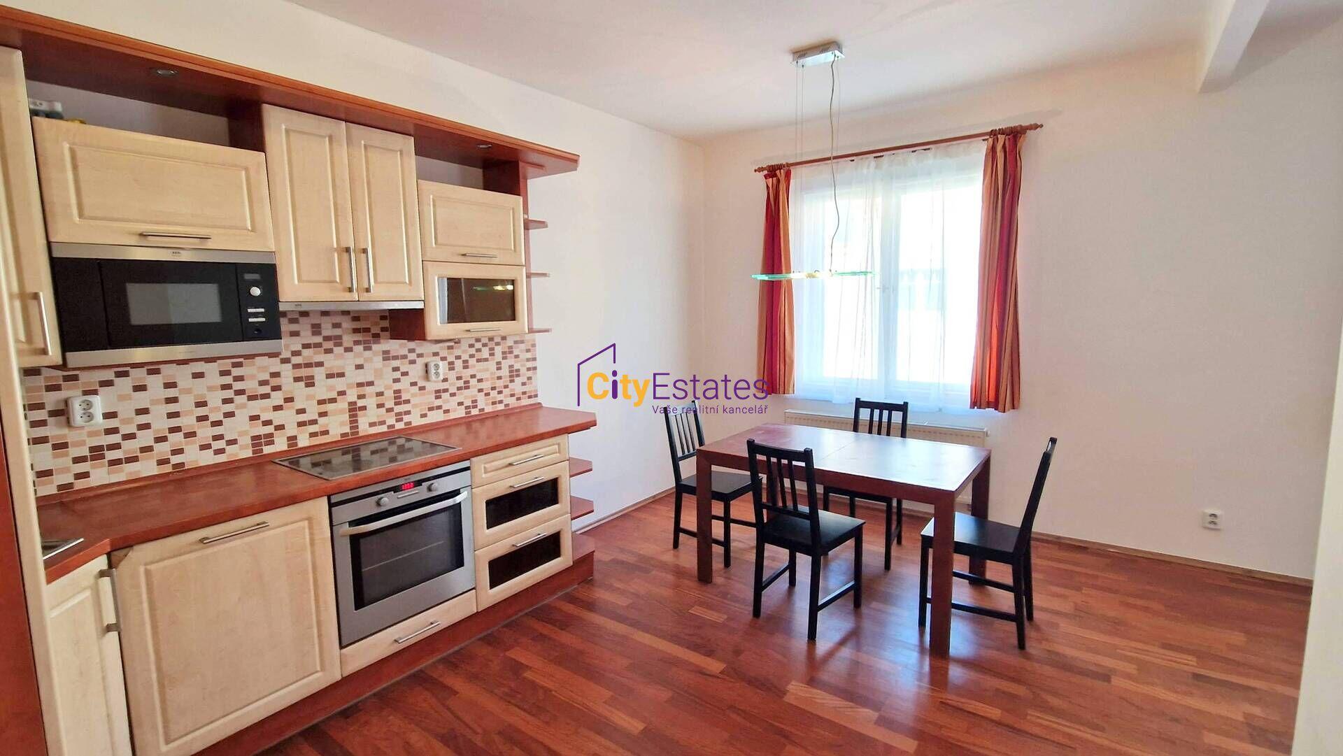 Prodej bytu 2+kk se zahradou, Cetyňská, Košíře