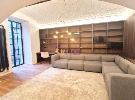 Prodej bytu, 1+1, 70 m²