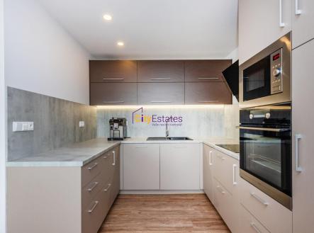 Prodej bytu, 3+kk, 73 m²