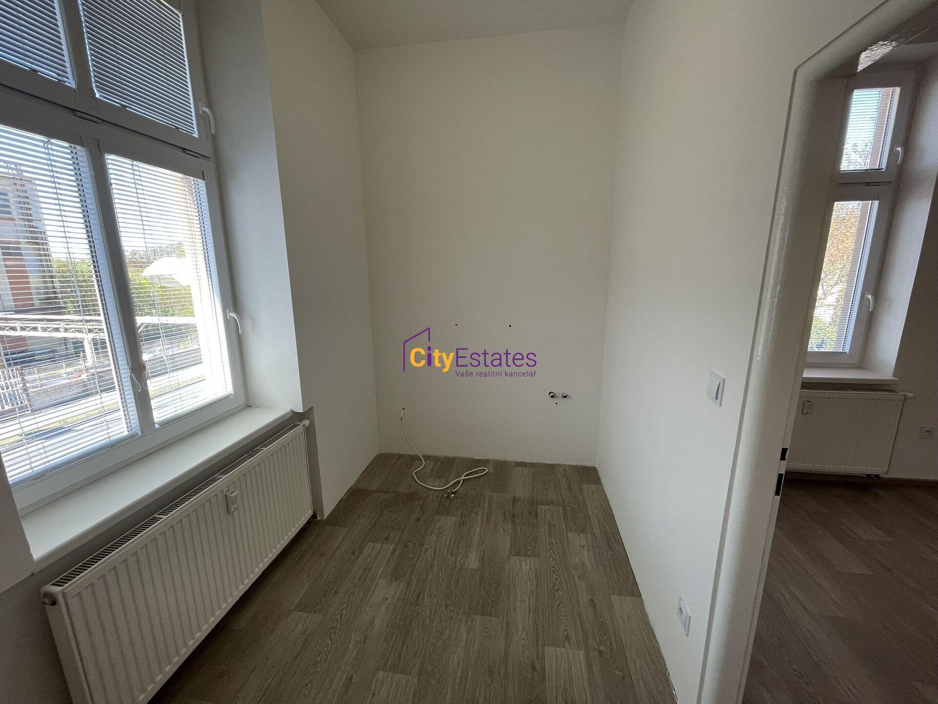 2+kk i s parkováním v Mělníku na prodej