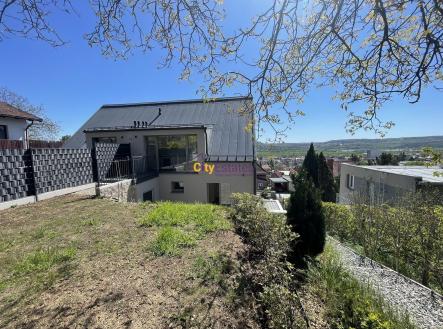 dům směrem ze zahrady | Pronájem - dům/vila, 122 m²