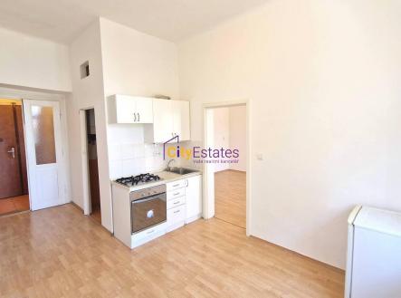 Pronájem bytu, 1+1, 43 m²