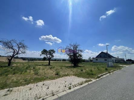 Prodej - pozemek pro bydlení, 1 090 m²