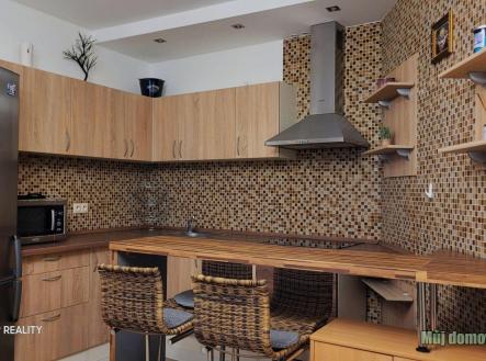 i8Ra49-hj4U.jpg | Pronájem bytu, 2+kk, 53 m²