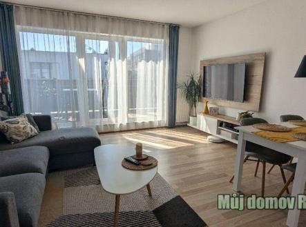 UuOCcZQQ3Gk.jpg | Prodej bytu, 2+kk, 63 m²