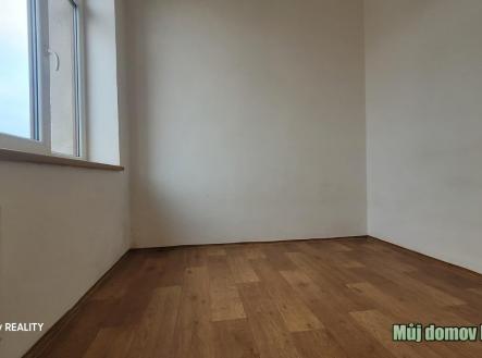 Pronájem bytu, 2+1, 80 m² obrázek
