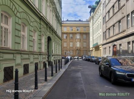 Prodej - komerční objekt, jiný, 75 m²