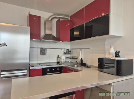 Obrázek WhatsApp, 2025-10-26 v 20.26.36_6a69b300.jpg | Pronájem bytu, 2+kk, 50 m²