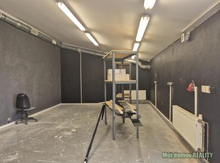 Obrázek WhatsApp, 2025-11-03 v 15.46.09_363b7f4b.jpg | Pronájem - skladovací prostor, 60 m²