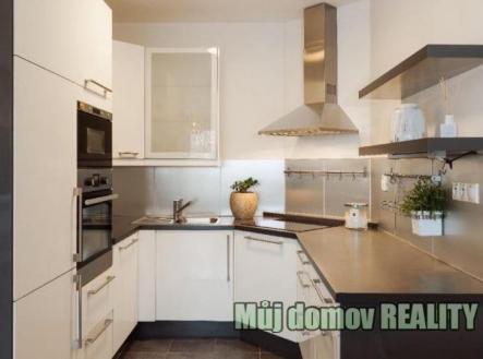 573493304_1570160667488424_3169692151867955112_n.jpg | Pronájem bytu, 2+kk, 54 m²