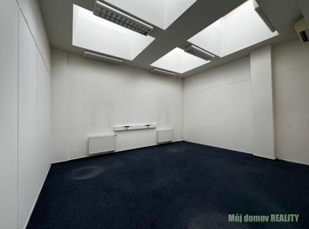 WhatsApp Image 2025-10-07 at 12.17.18.jpeg | Pronájem - kanceláře, 45 m²