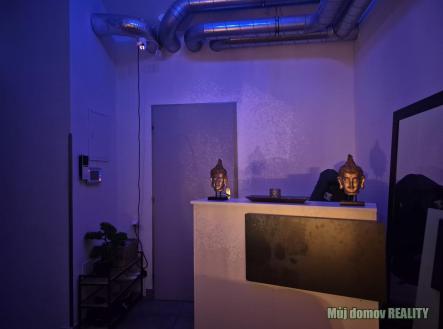 Obrázek WhatsApp, 2025-10-27 v 07.44.52_265f81bc.jpg | Pronájem - obchodní prostor, 100 m²