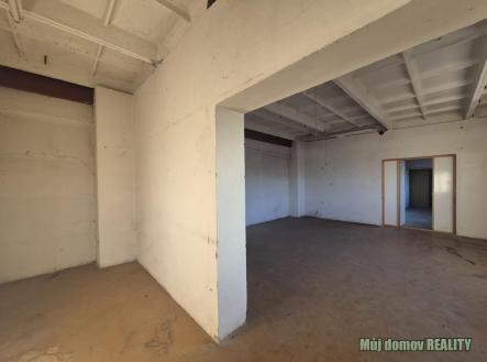 Obrázek WhatsApp, 2025-11-18 v 14.11.43_54ada1cd.jpg | Pronájem - komerční objekt, průmyslový areál, 150 m²