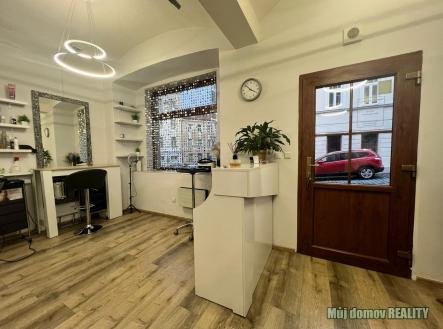 WhatsApp Image 2025-11-18 at 14.08.47.jpeg | Pronájem - obchodní prostor, 5 m²