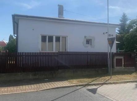 Pronájem bytu, 3+1, 100 m²