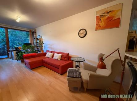 WhatsApp Image 2025-12-09 at 15.41.39 (1).jpeg | Pronájem bytu, 2+kk, 66 m²