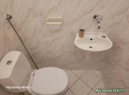 1756767625_FZ4qNOdyUx.jpg | Pronájem bytu, 4+1, 146 m²