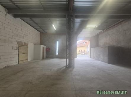 nab_479279635.jpg | Pronájem - skladovací prostor, 120 m²