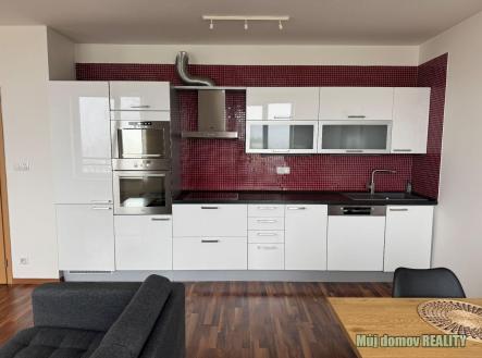 1765810293-cndhdgeuuu-img-9941.jpg | Pronájem bytu, 2+kk, 65 m²