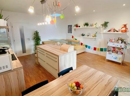 651842822_1678556343315522_2560428008789464219_n.jpg | Pronájem bytu, 3+kk, 82 m²