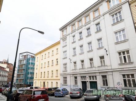 Pronájem bytu, 1+kk, 31 m² obrázek