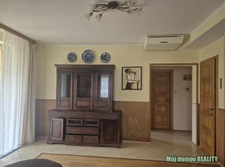 nab_484149599.jpg | Pronájem - dům/vila, 280 m²